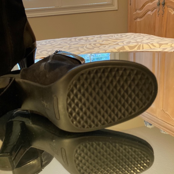 Aerosoles Bootie - Picture 3 of 3